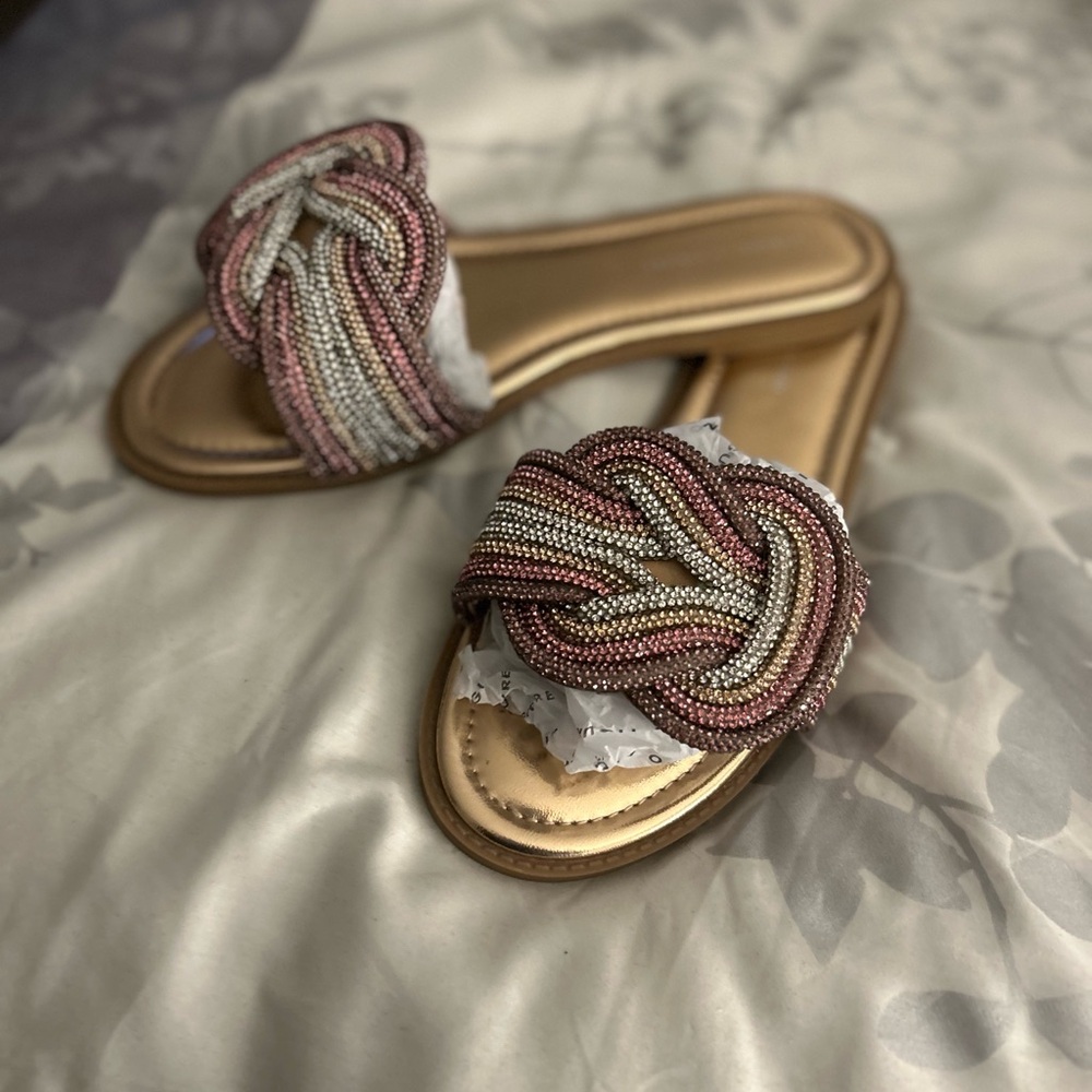 Fashion to Figure flat sandals